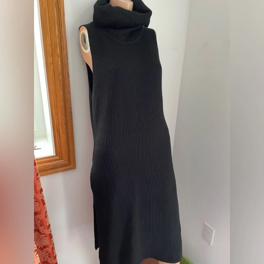 Wool mix black super cowl dress tunic Danier sleeveless - Picture 1 of 7